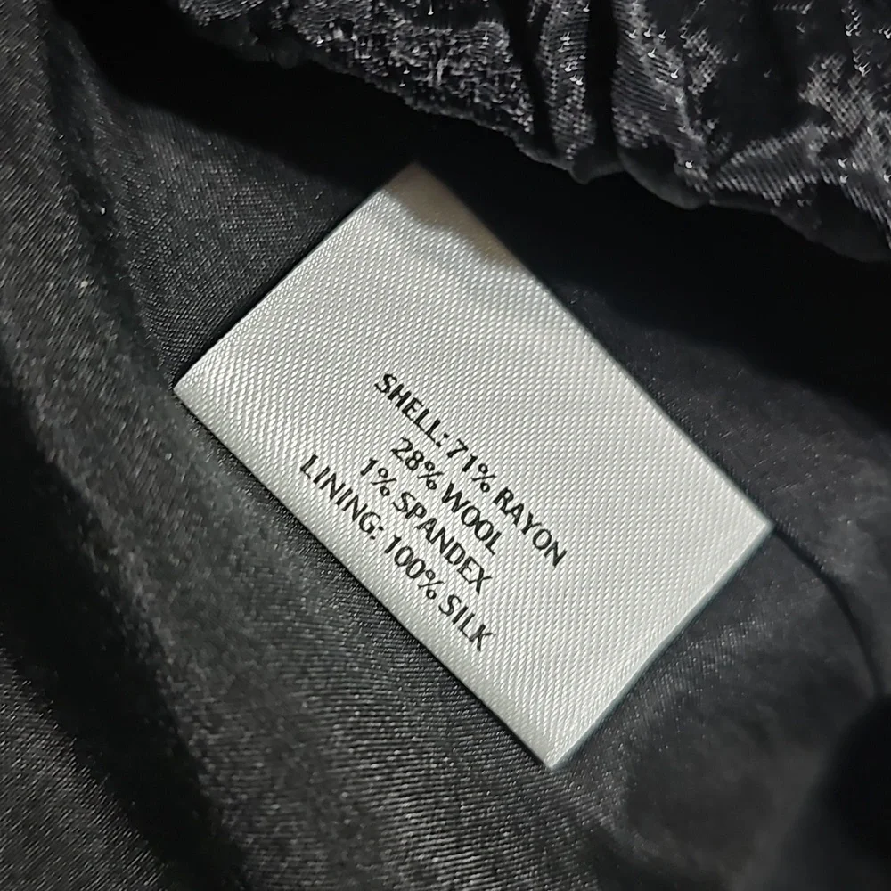 Eileen‎ Fisher Silk Lined Elegant Black Textured Skirt Size Medium